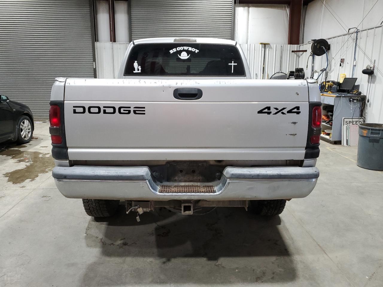 2001 Dodge Ram 2500 VIN: 1B7KF23W21J615695 Lot: 81850084