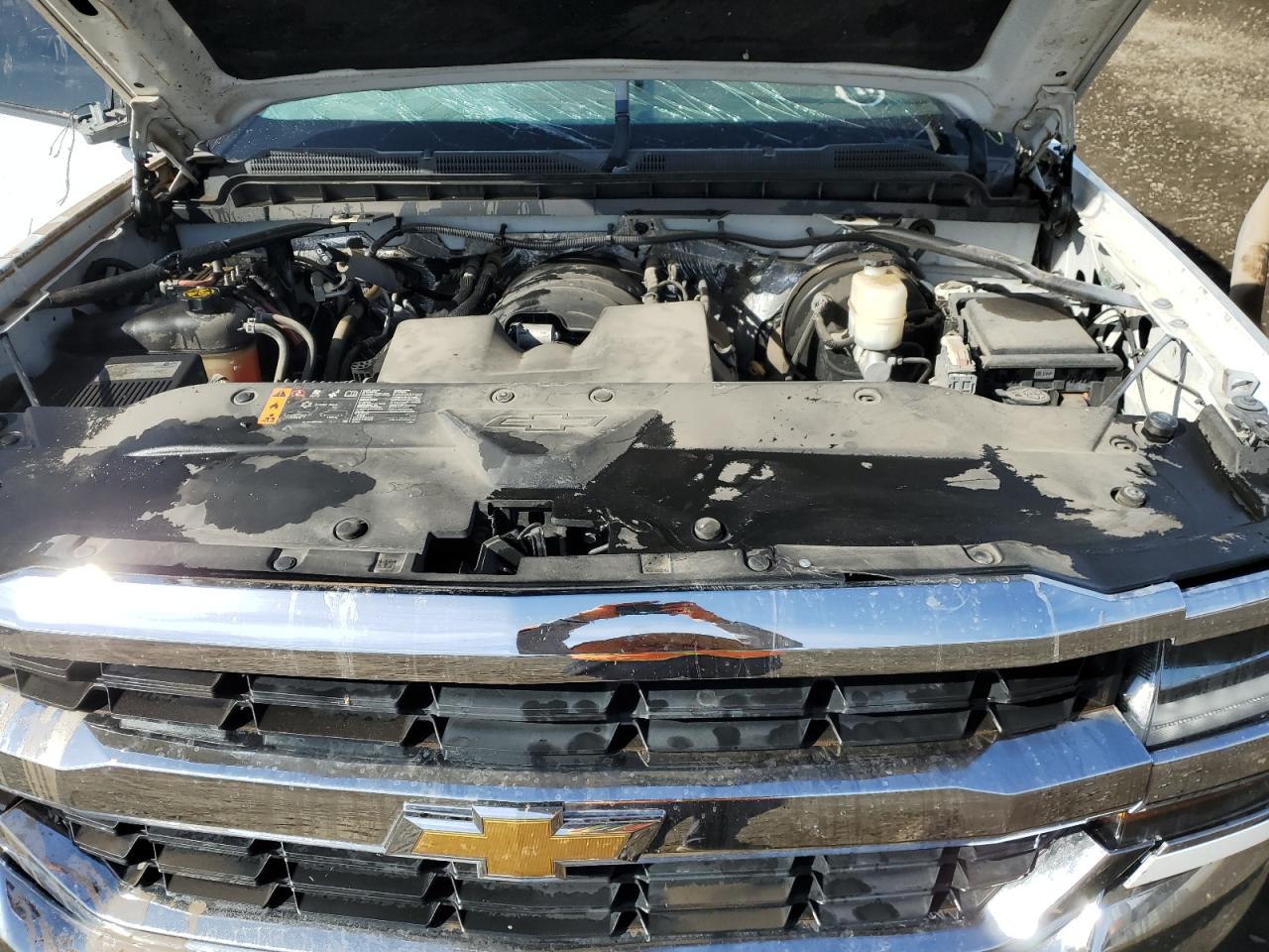 2018 Chevrolet Silverado - Image 11