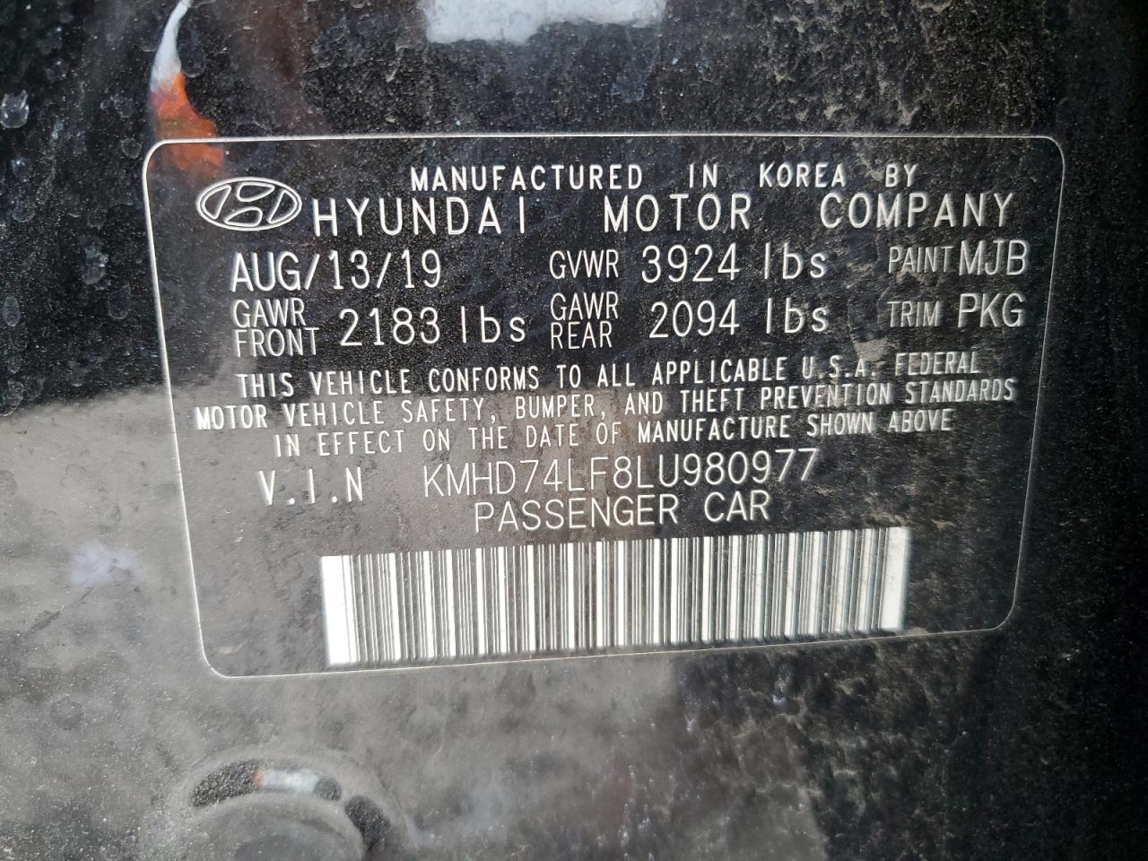 2020 Hyundai Elantra - Image 13