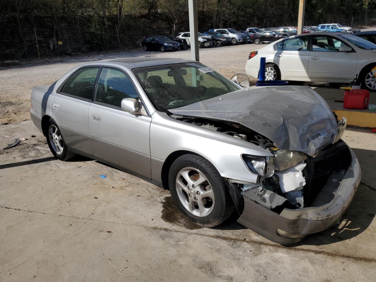 2001 Lexus ES - Image 4