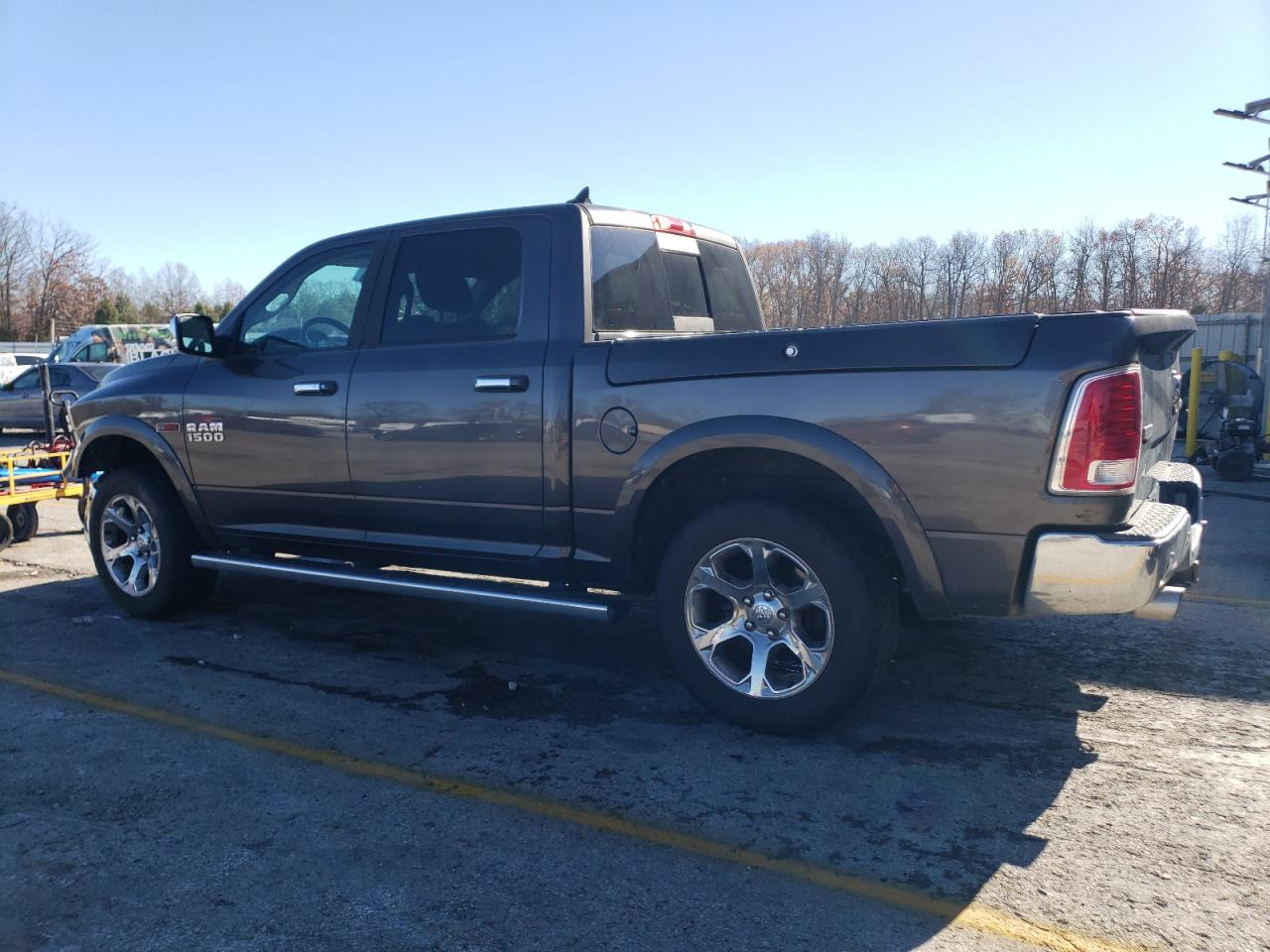2015 RAM 1500 - Image 2