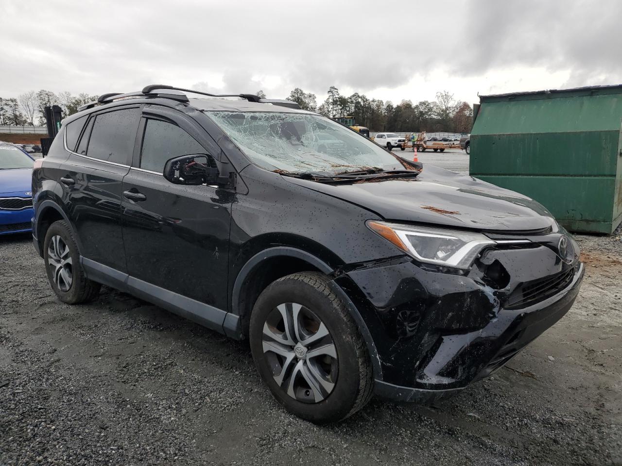 2018 Toyota RAV 4 - Image 4