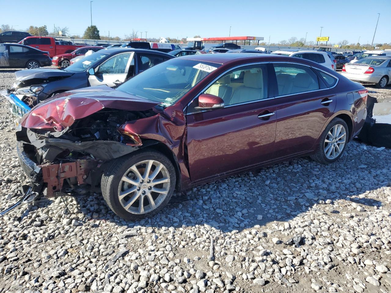 2013 TOYOTA AVALON