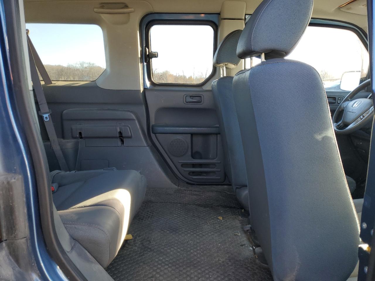 2006 Honda Element - Image 11