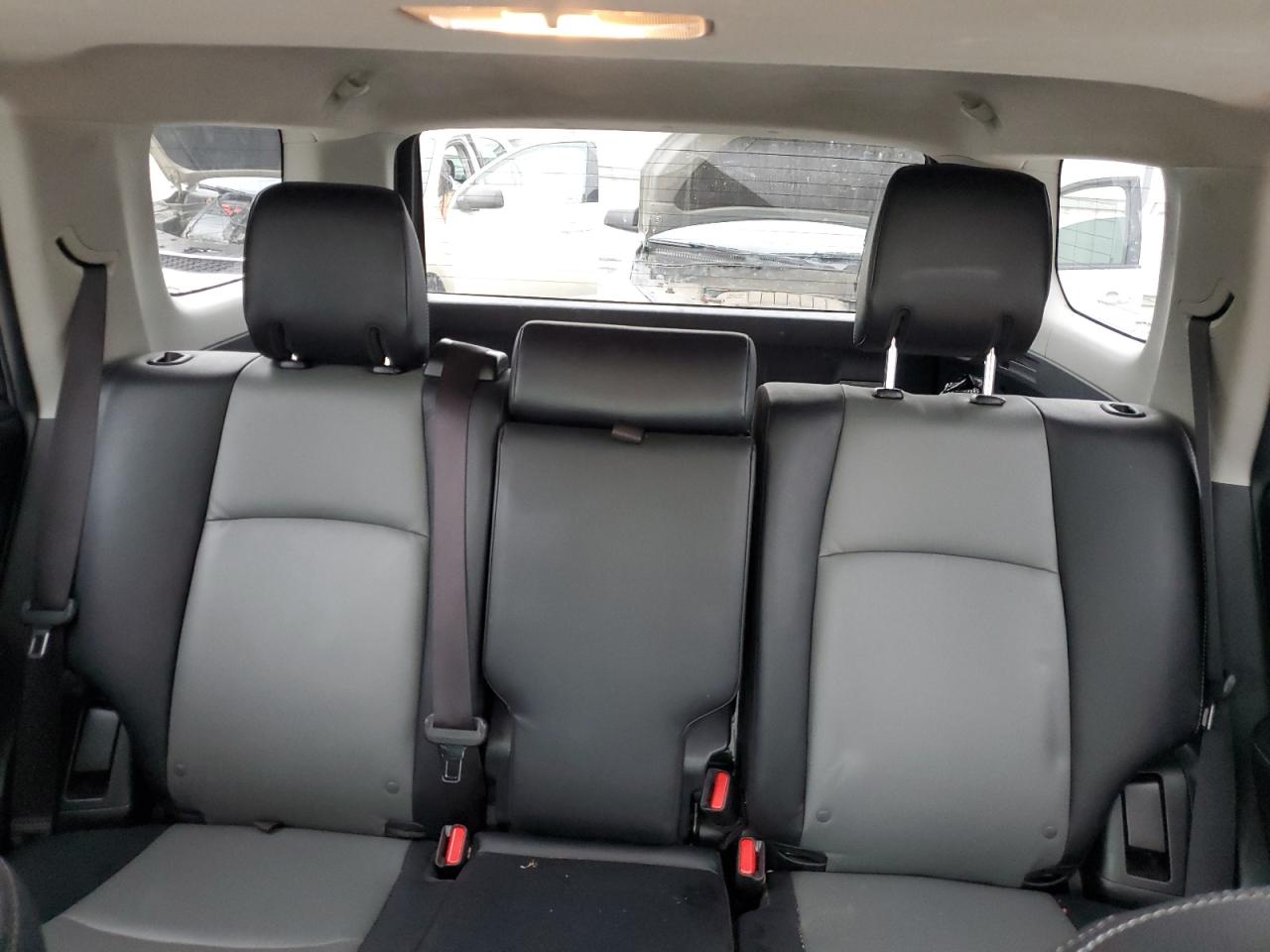 2017 Toyota 4Runner - Image 10
