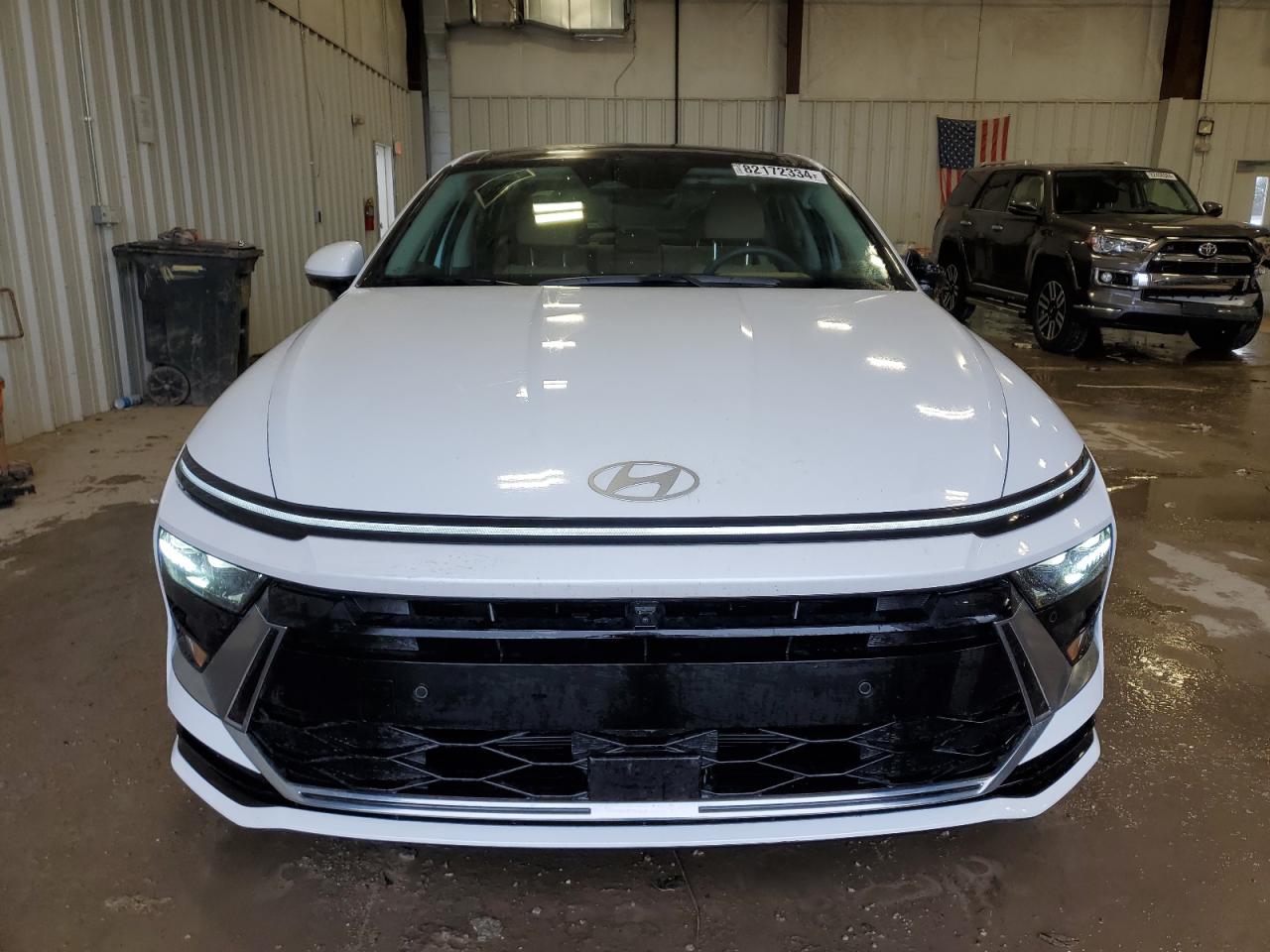 2024 Hyundai Sonata - Image 5
