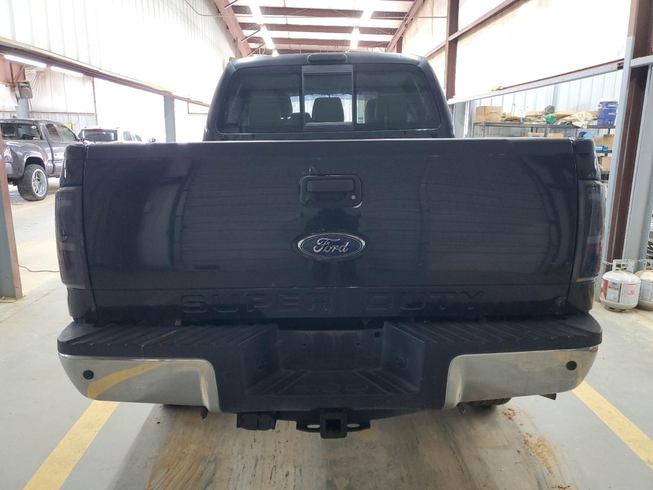 2011 Ford F250 - Image 6