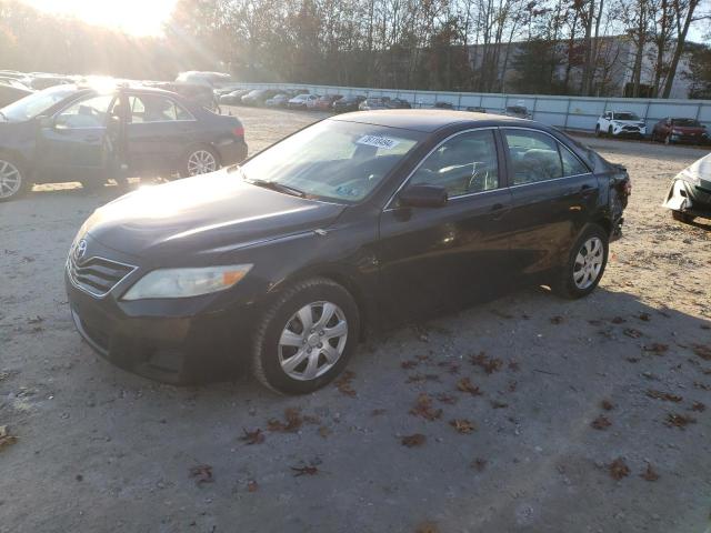 2010 Toyota Camry Base zu verkaufen in North Billerica, MA - Side