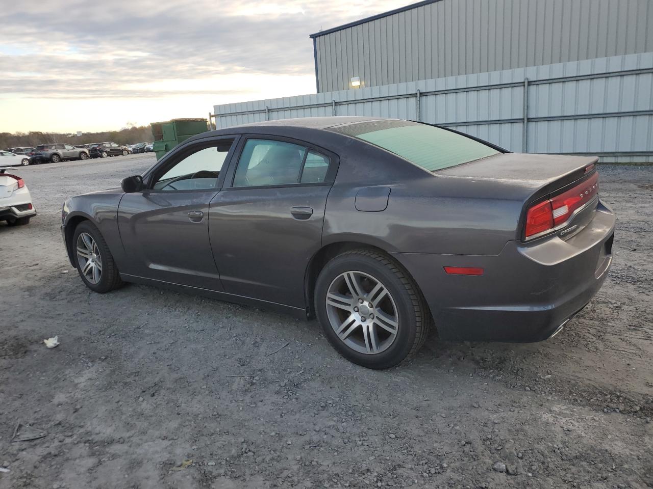 VIN 2C3CDXBG4DH637967 2013 DODGE CHARGER no.2