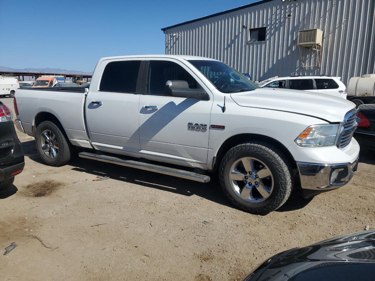 2016 RAM 1500 - Image 4