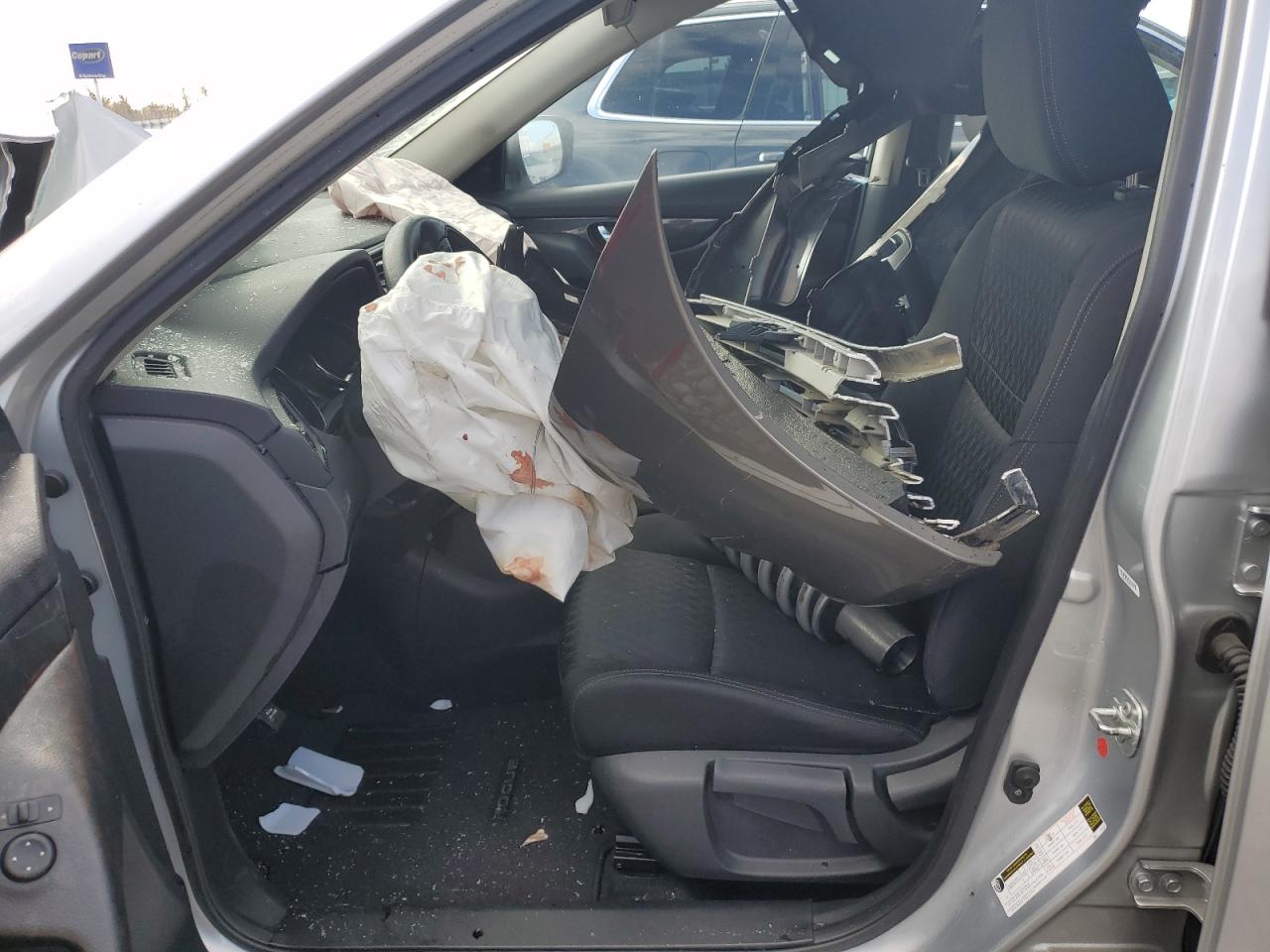 2018 Nissan Rogue - Image 7