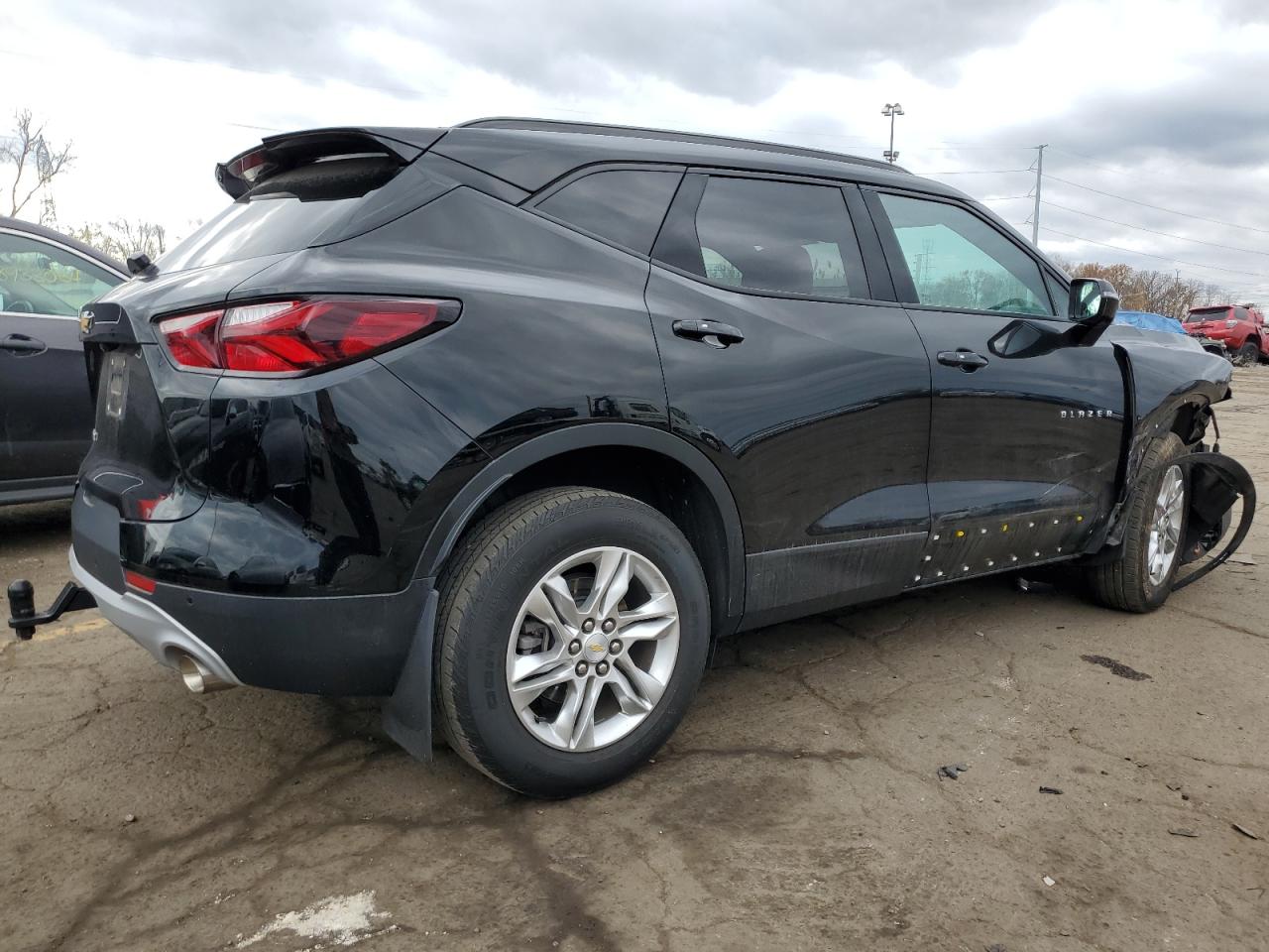 2021 Chevrolet Blazer - Image 3