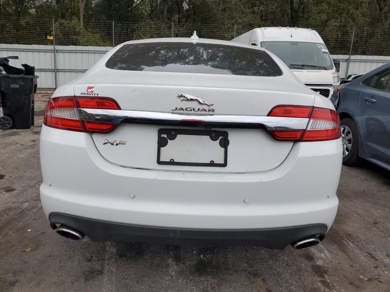 2015 Jaguar XF - Image 6