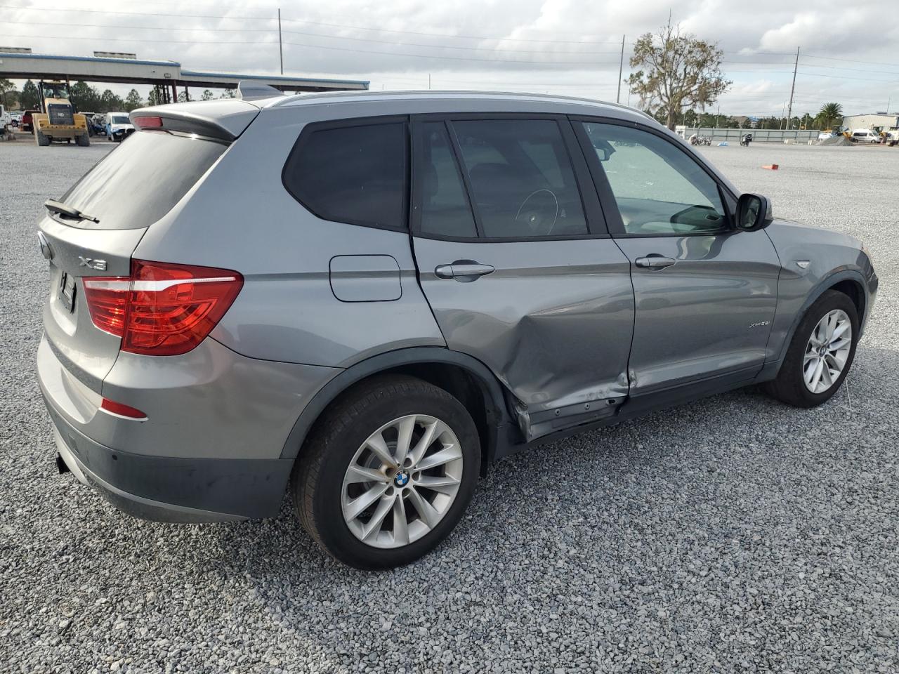 VIN 5UXWX9C56D0A19158 2013 BMW X3 no.3