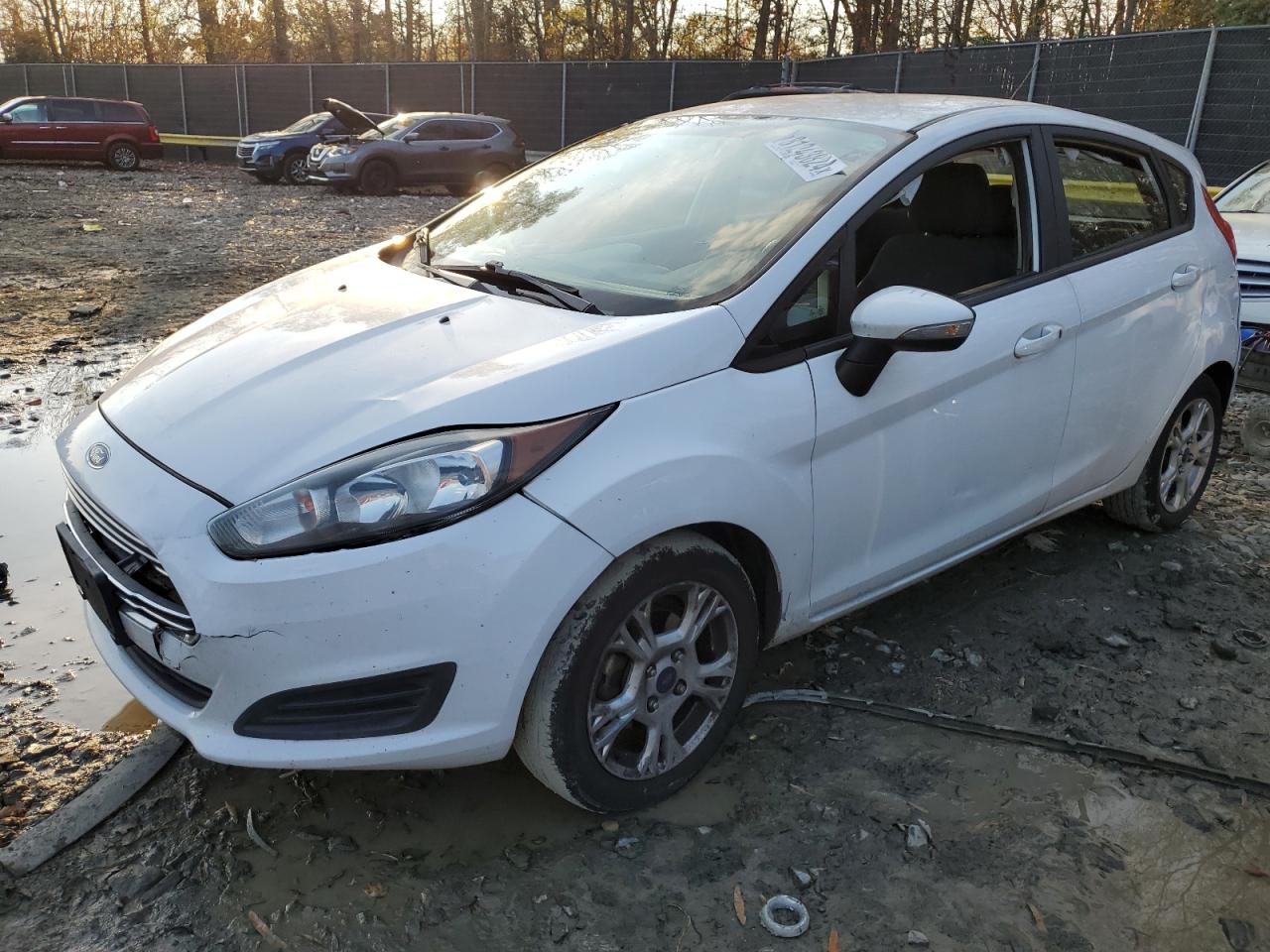 2015 Ford Fiesta - Image 1