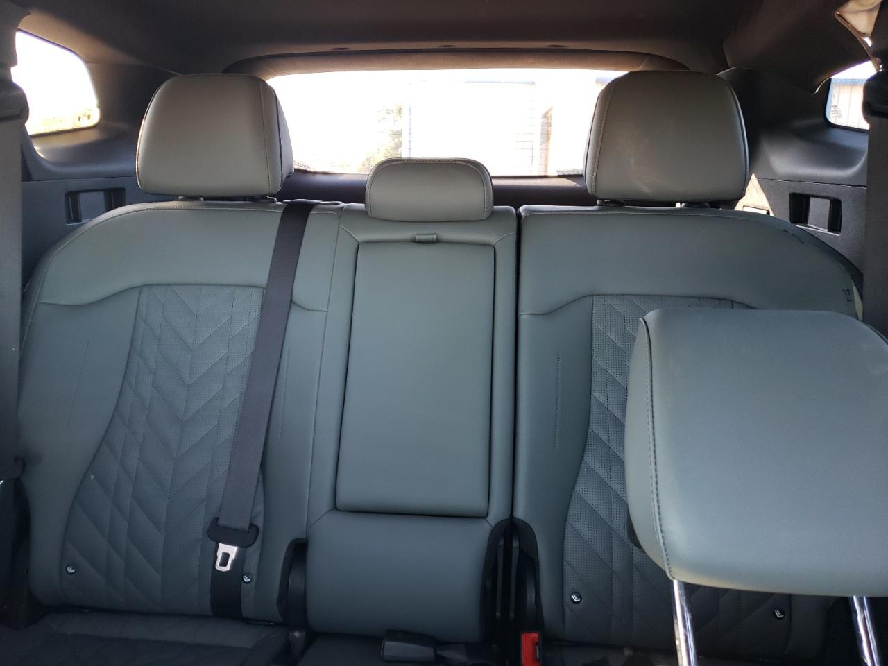 2020 Kia Sportage - Image 10