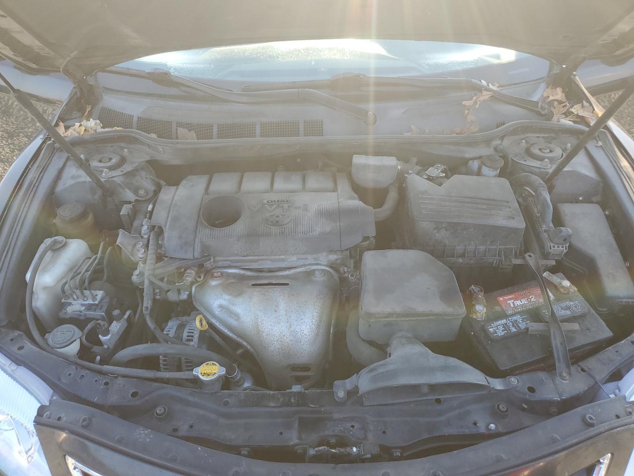 2011 Toyota Camry - Image 11