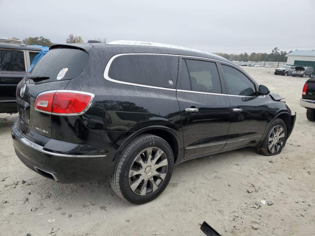2017 Buick Enclave - Image 3