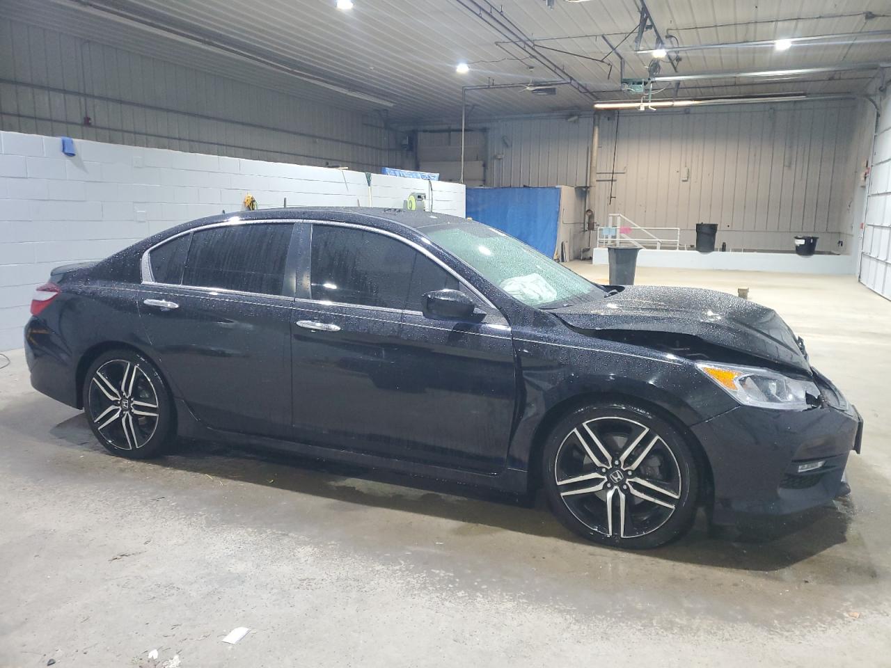 2016 Honda Accord - Image 4