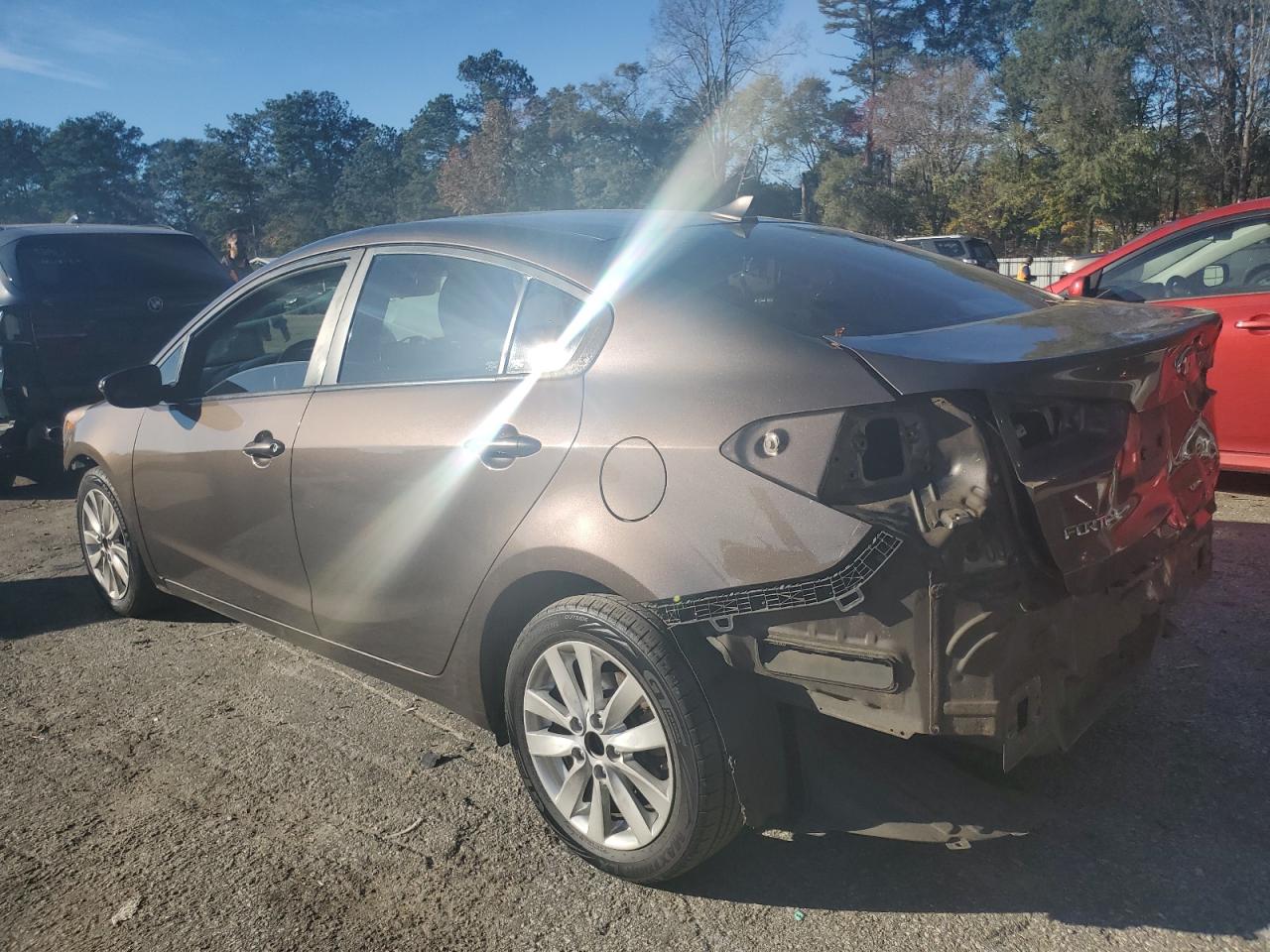 2015 Kia Forte - Image 2