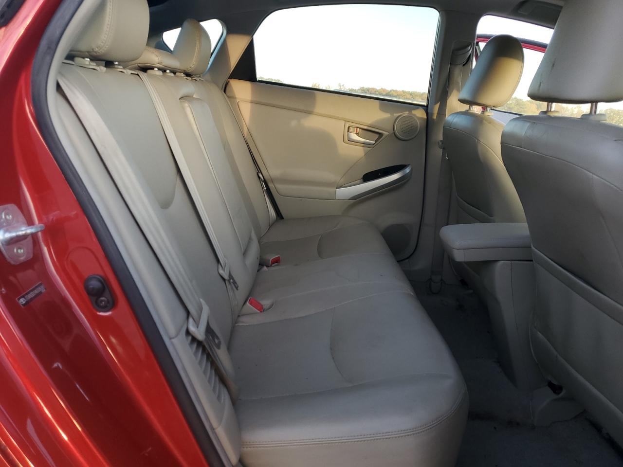 2010 Toyota Prius - Image 10