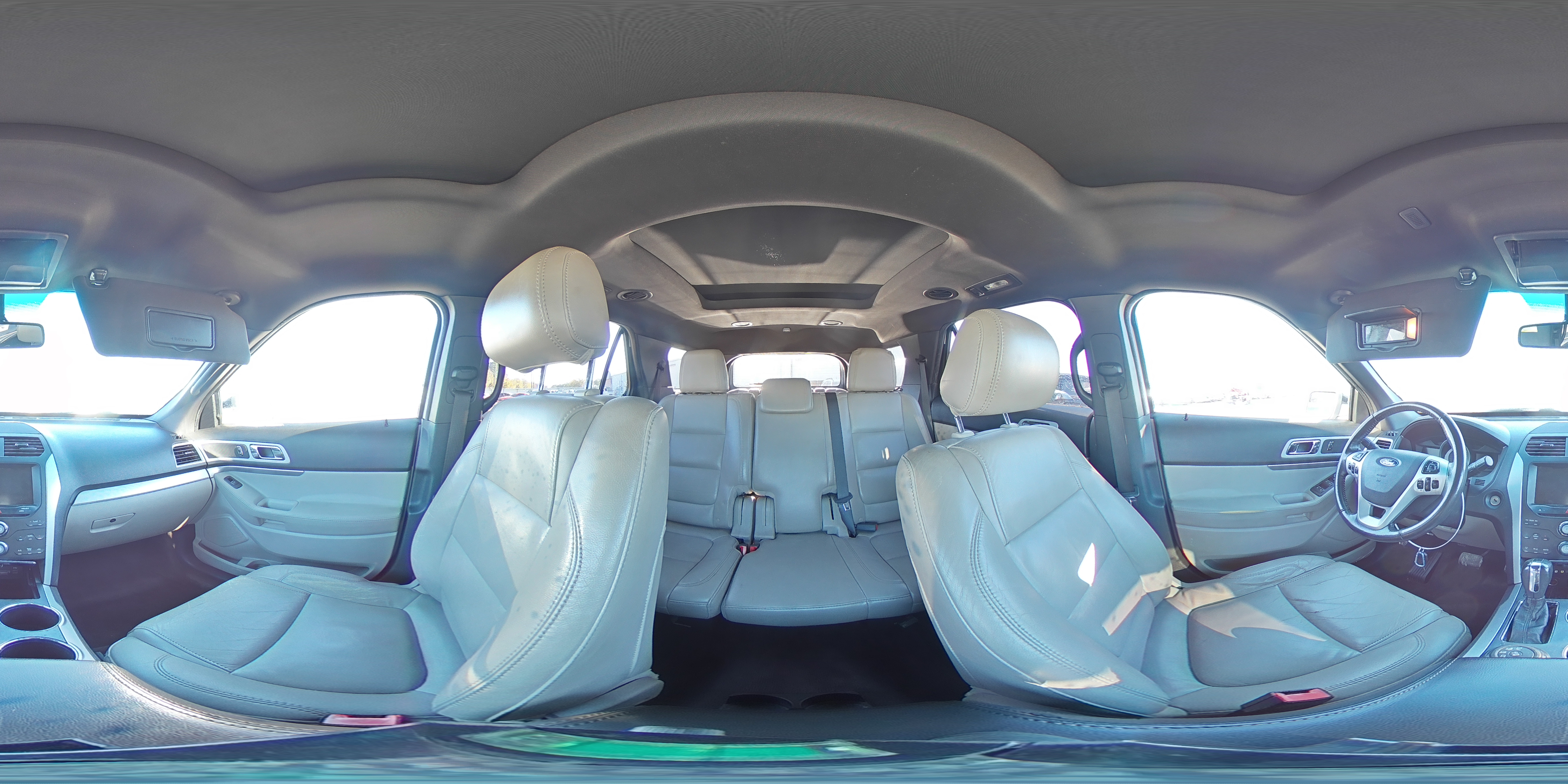 2013 Ford Explorer - Image 16