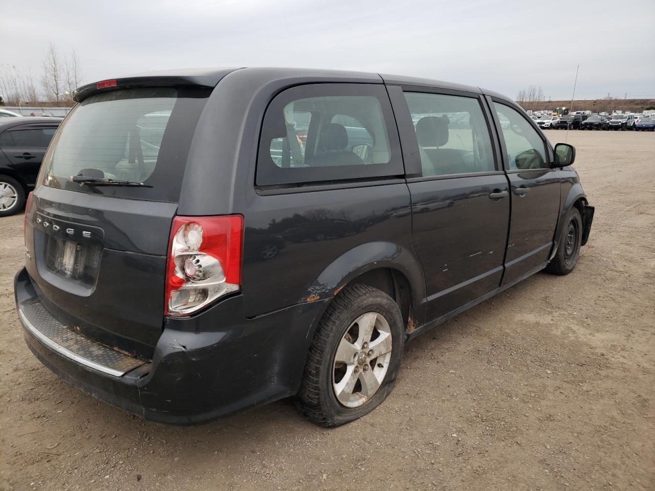 2012 Dodge Caravan - Image 3