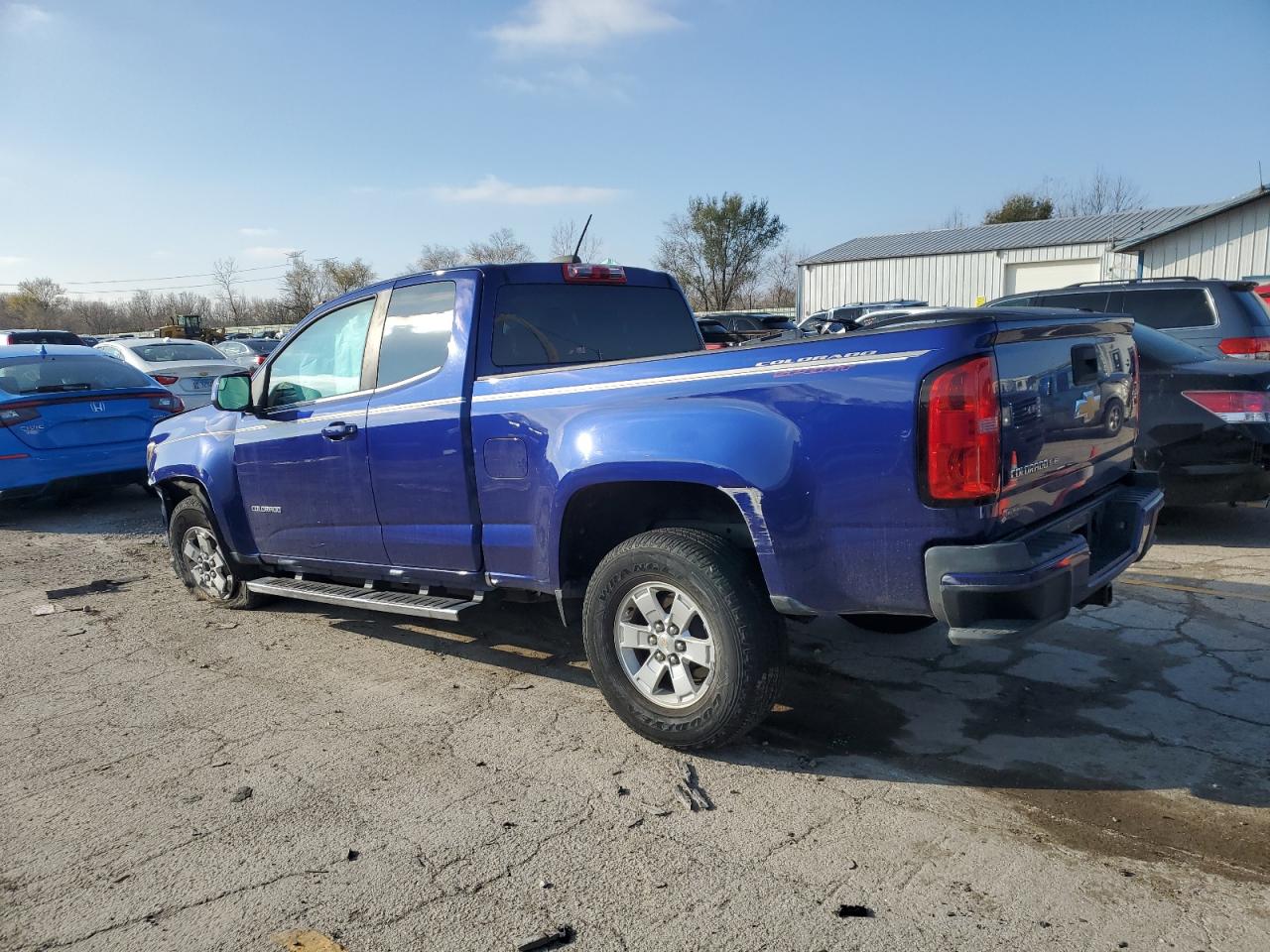 2017 Chevrolet Colorado - Image 2