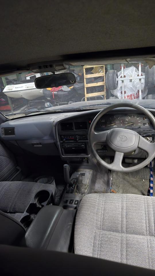 1993 Toyota Hilux Surf VIN: LN1307034050 Lot: 83206384