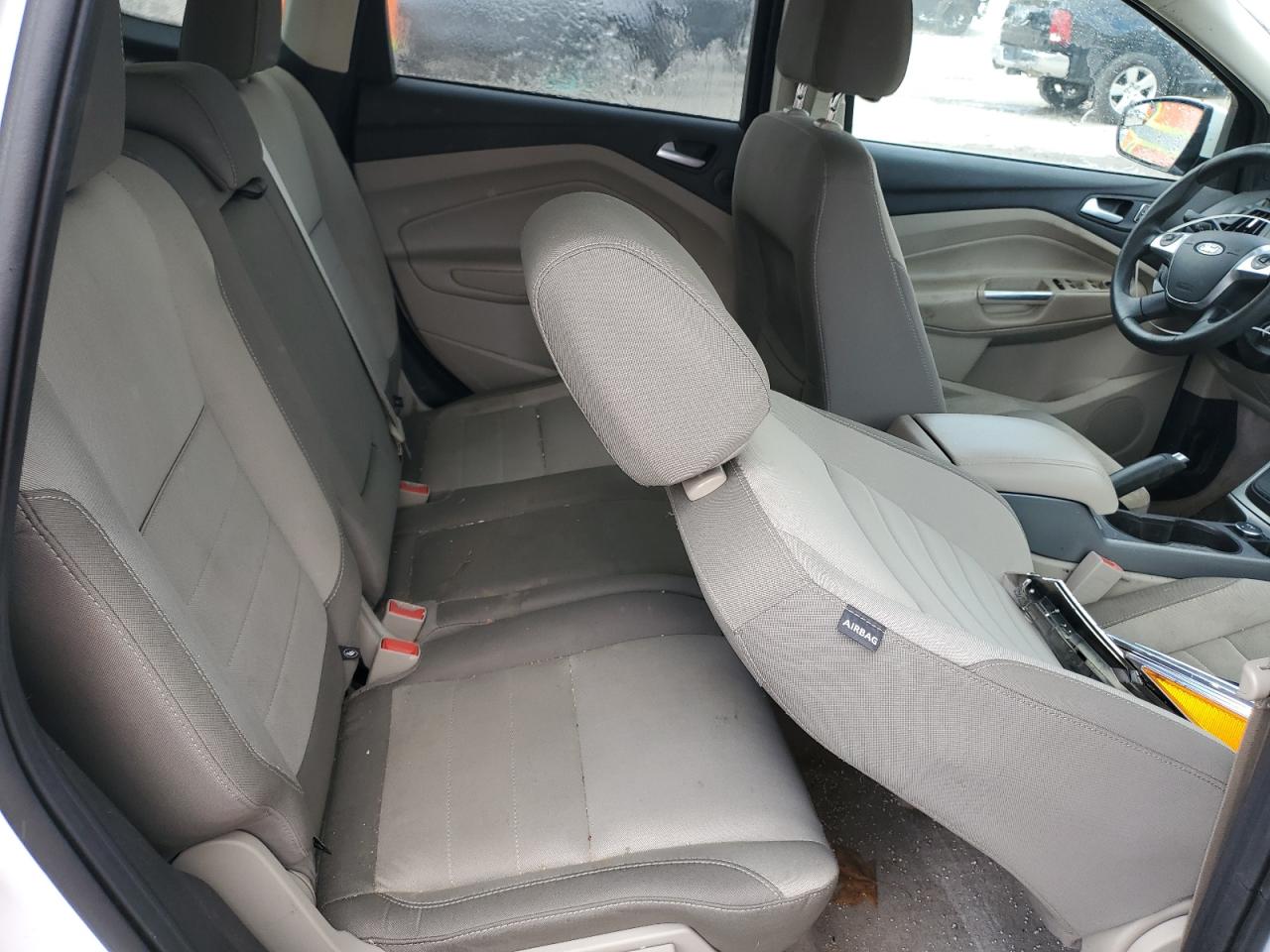 2015 Ford Escape - Image 11