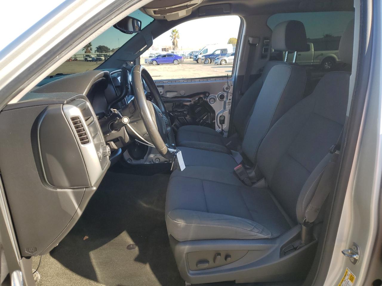 2015 Chevrolet Silverado - Image 7