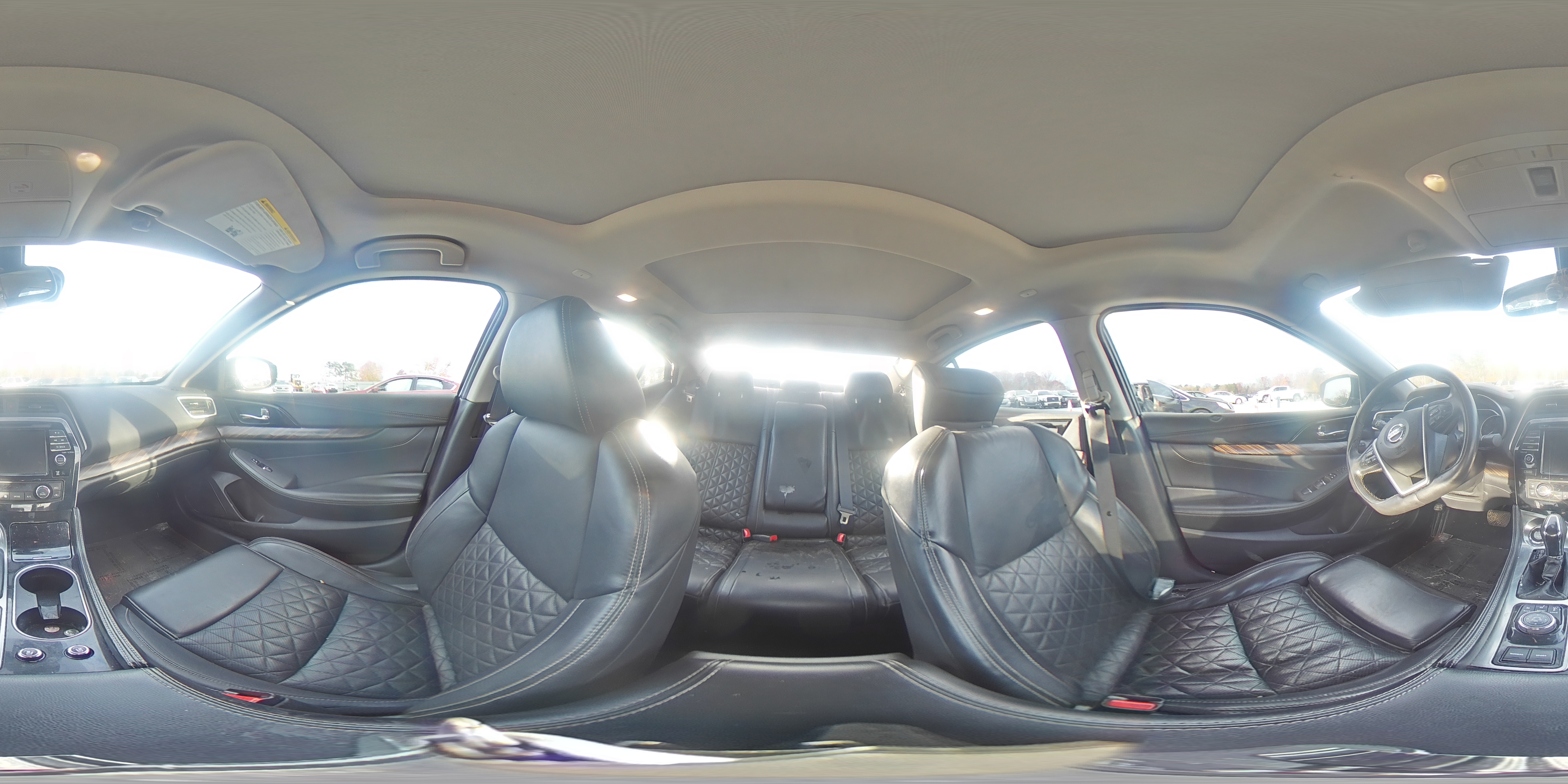 2016 Nissan Maxima - Image 13