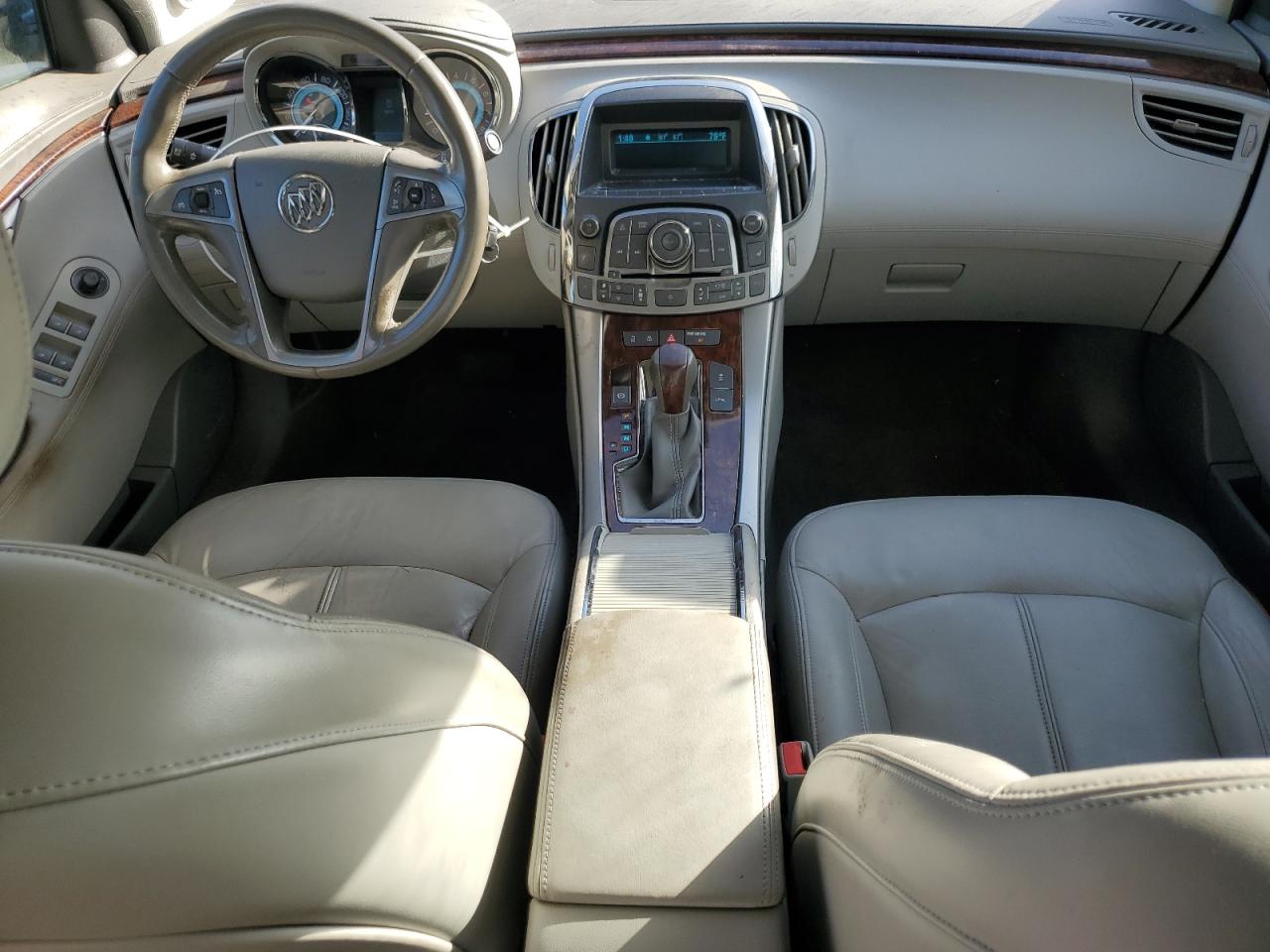 2010 Buick LaCrosse - Image 8
