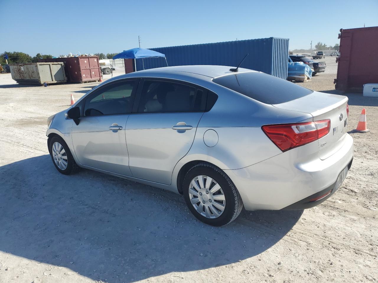 2013 Kia Rio - Image 2