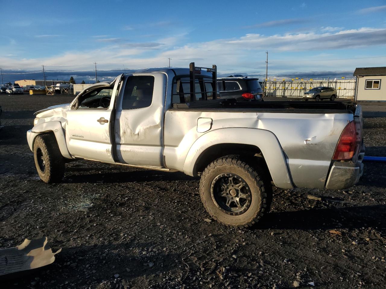 2006 Toyota Tacoma - Image 2