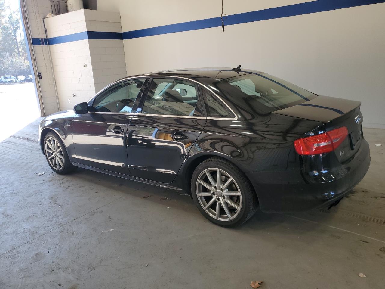 2016 Audi A4 - Image 2