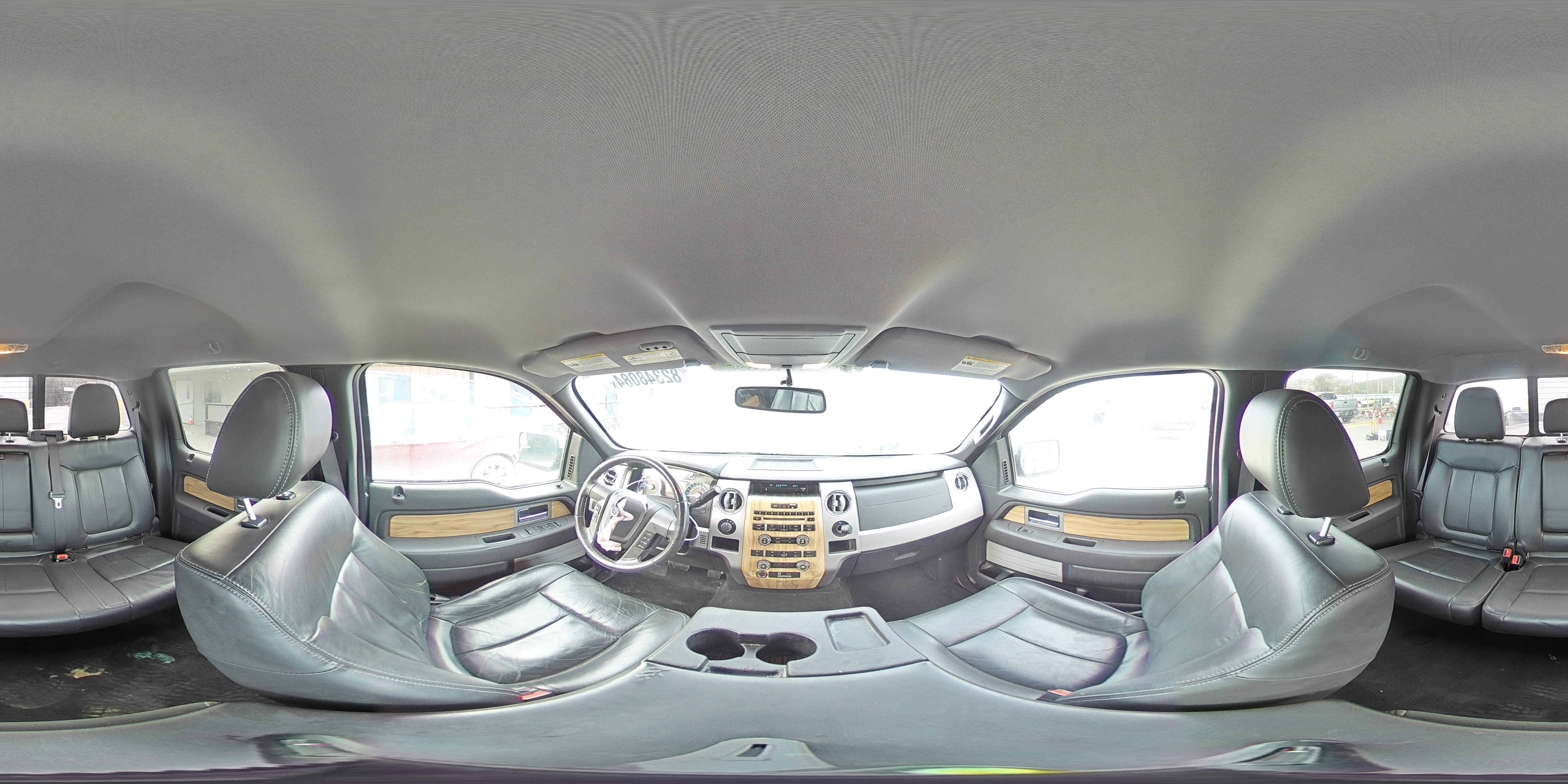 2011 Ford F-150 - Image 13