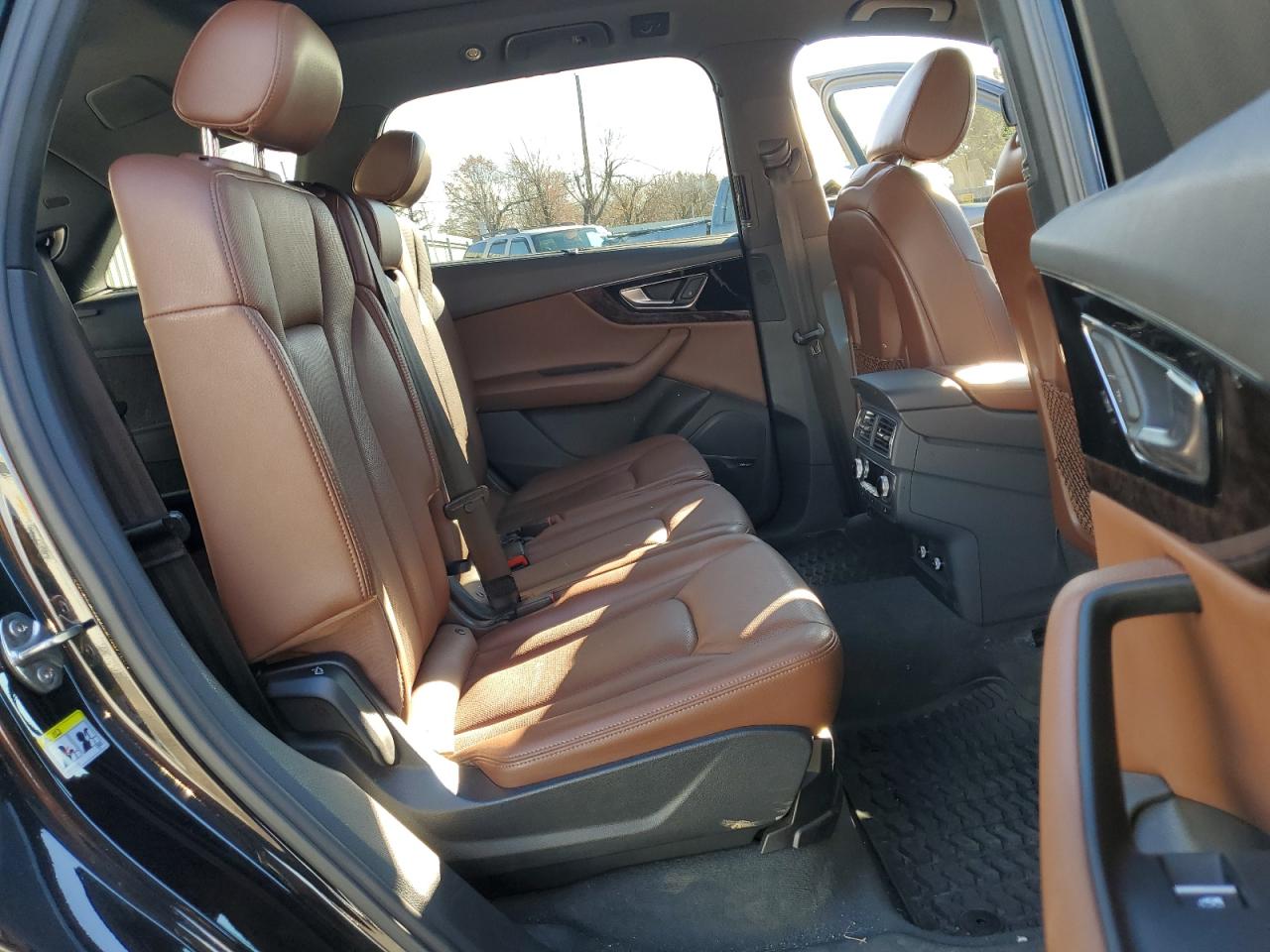 2019 Audi Q7 - Image 11
