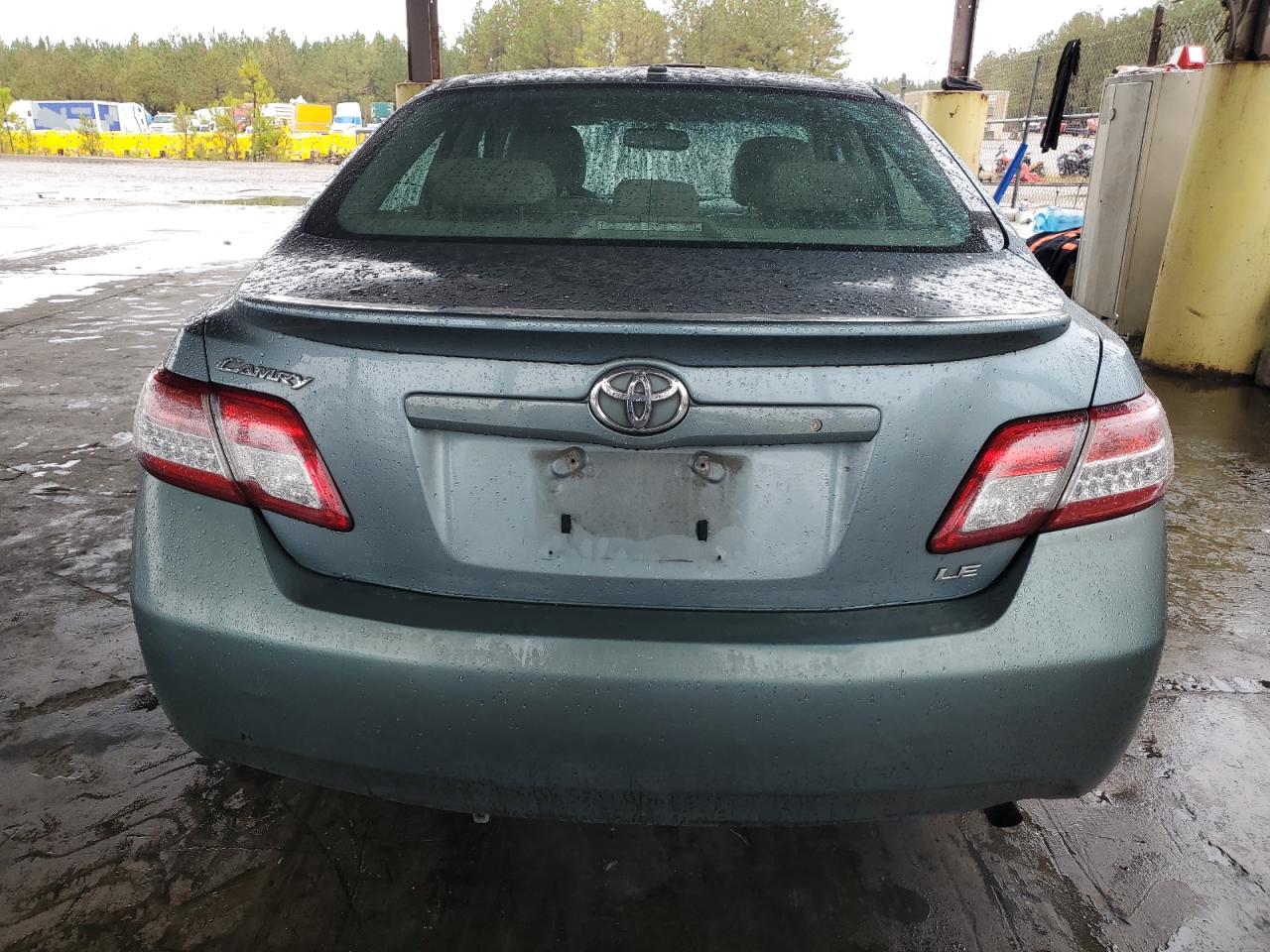 2011 Toyota Camry - Image 6