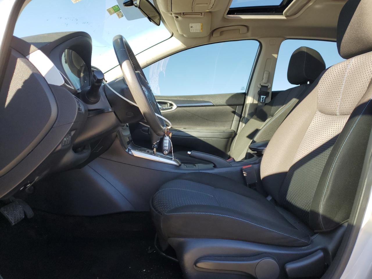 2017 Nissan Sentra - Image 7