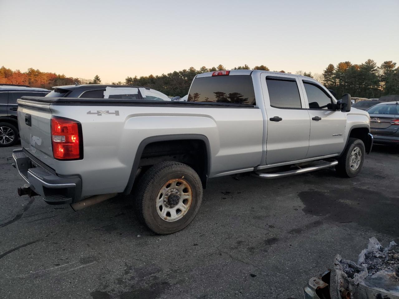 2015 GMC Sierra - Image 3