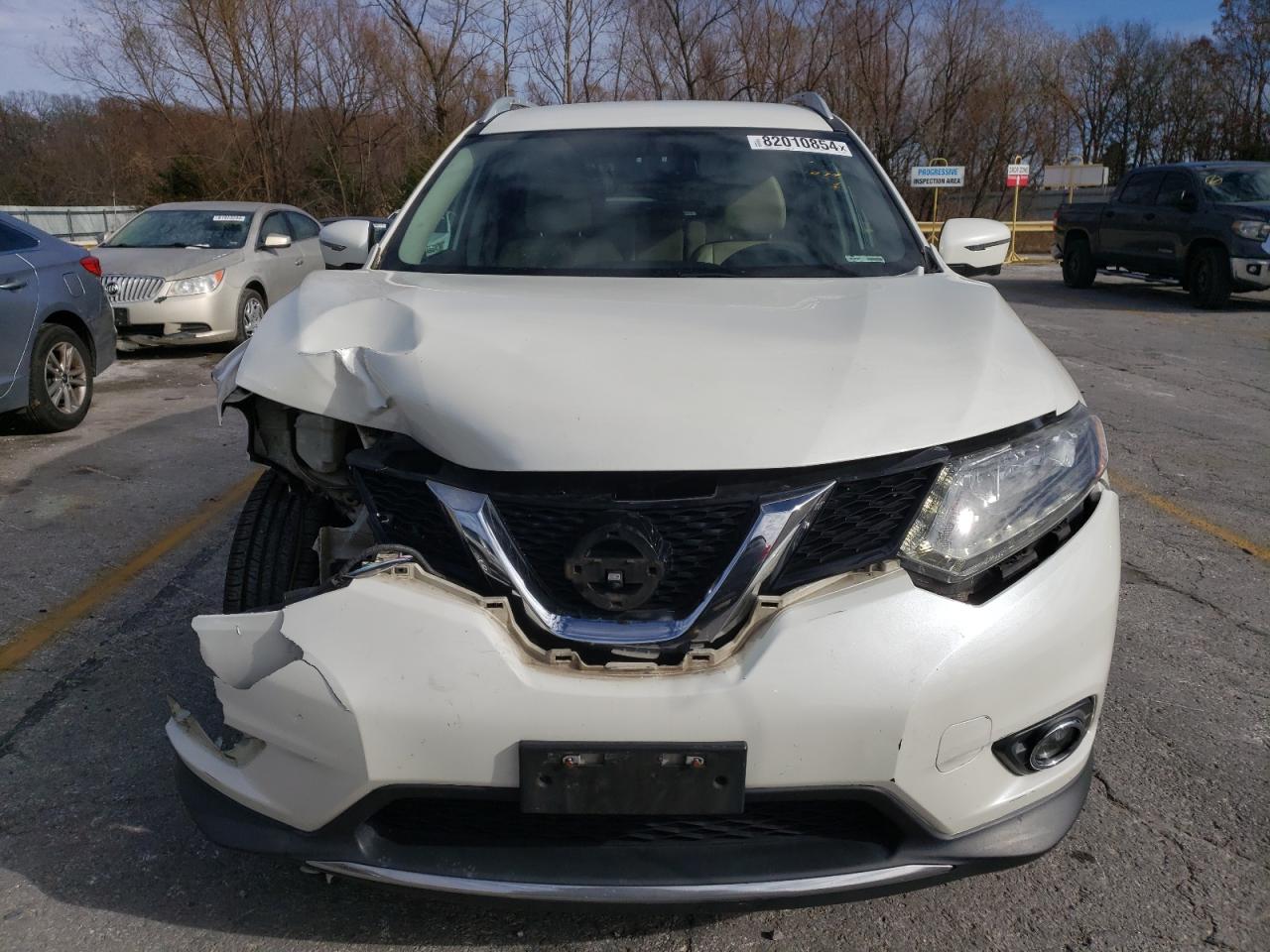 2016 Nissan Rogue - Image 5
