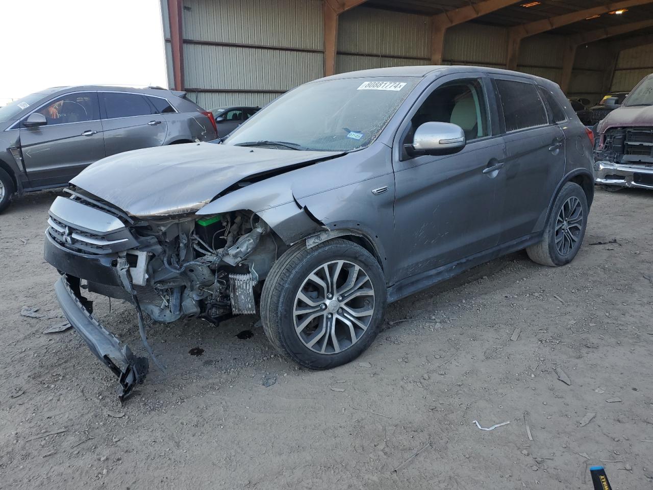 2019 Mitsubishi Outlander - Image 1