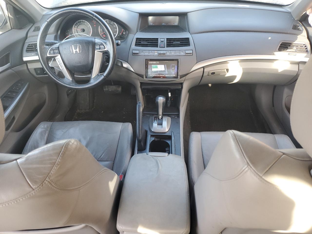 2010 Honda Accord - Image 8