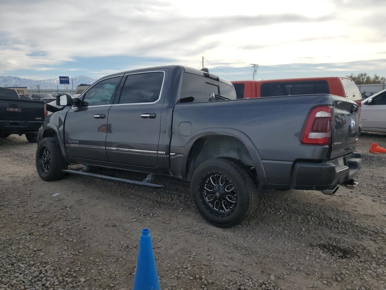 2022 RAM 1500 - Image 2