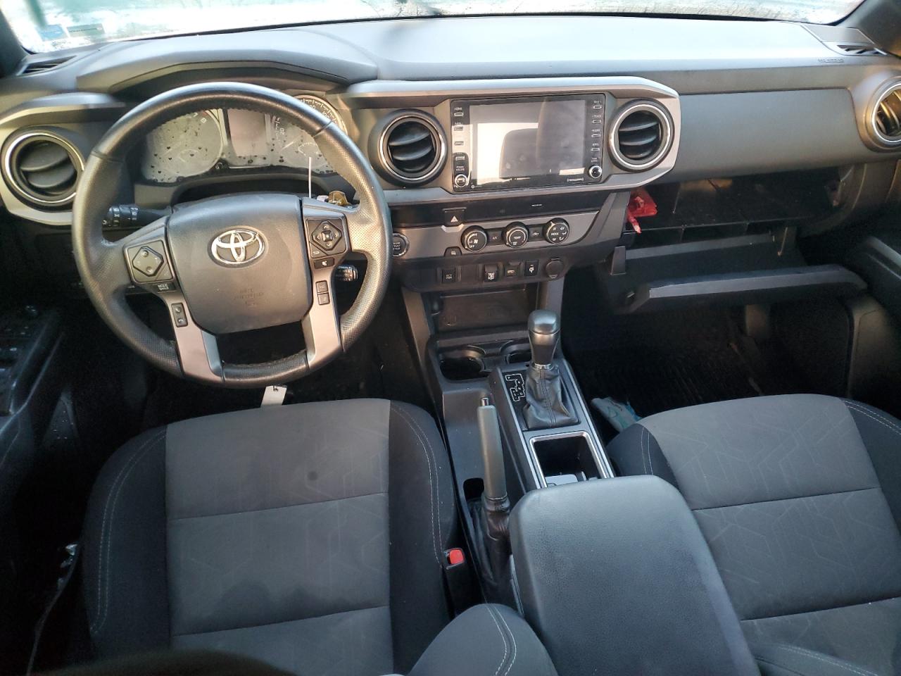 2020 Toyota Tacoma - Image 8