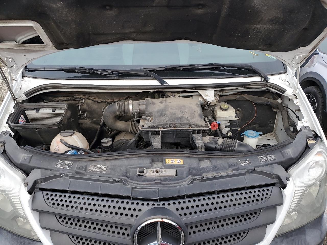 2017 Mercedes-Benz Sprinter - Image 12