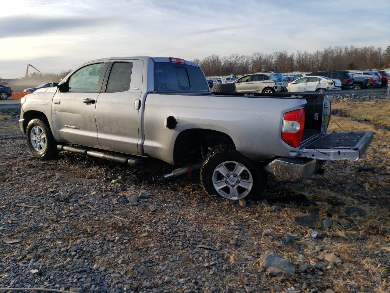 2018 Toyota Tundra - Image 2
