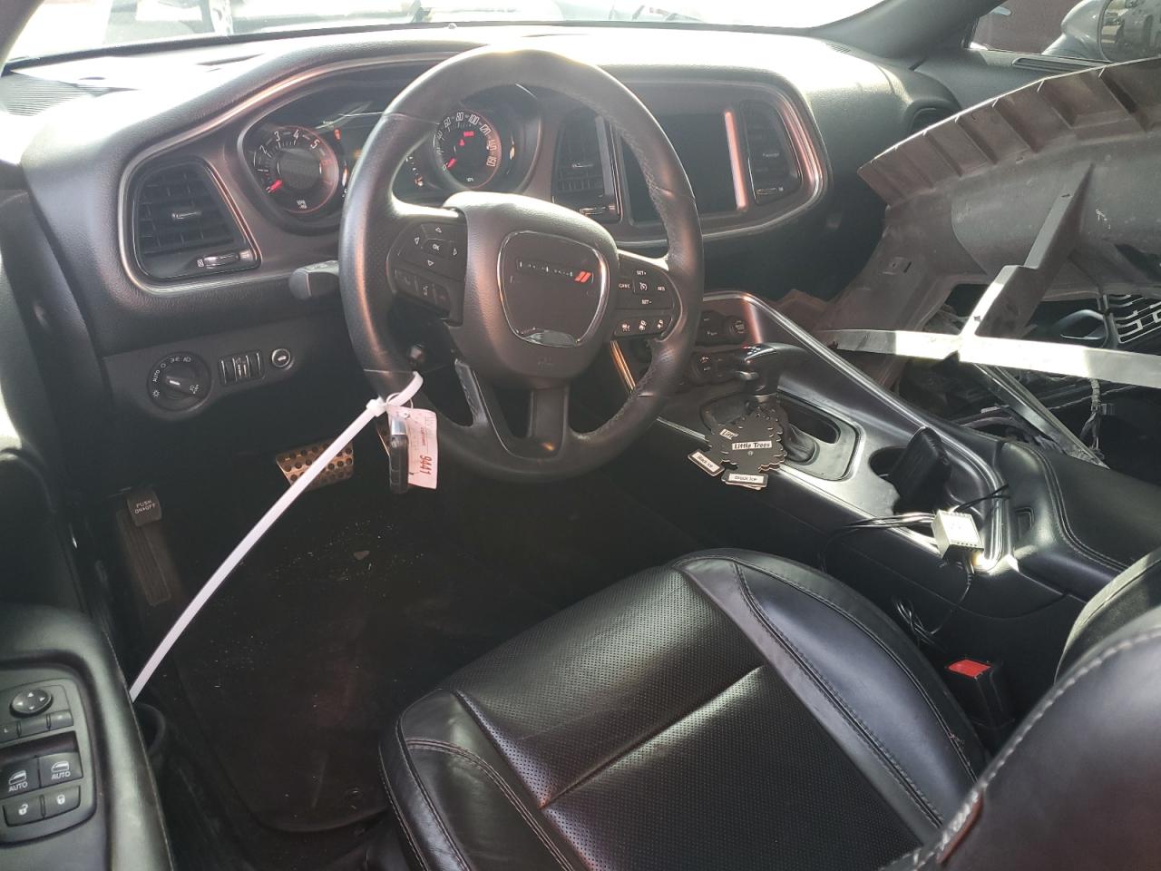 2016 Dodge Challenger - Image 8