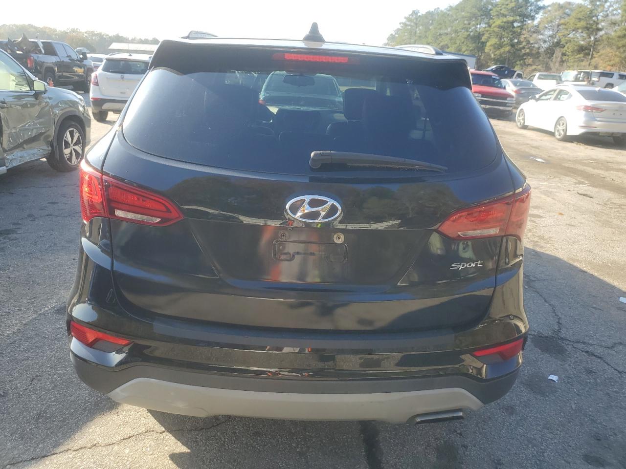 2018 Hyundai Santa Fe - Image 6
